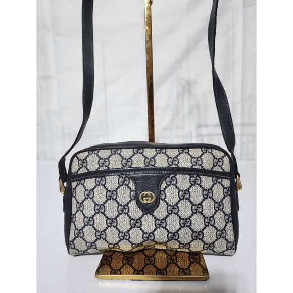Gucci Black and White Crossbody Bag - Picture 4 of 15